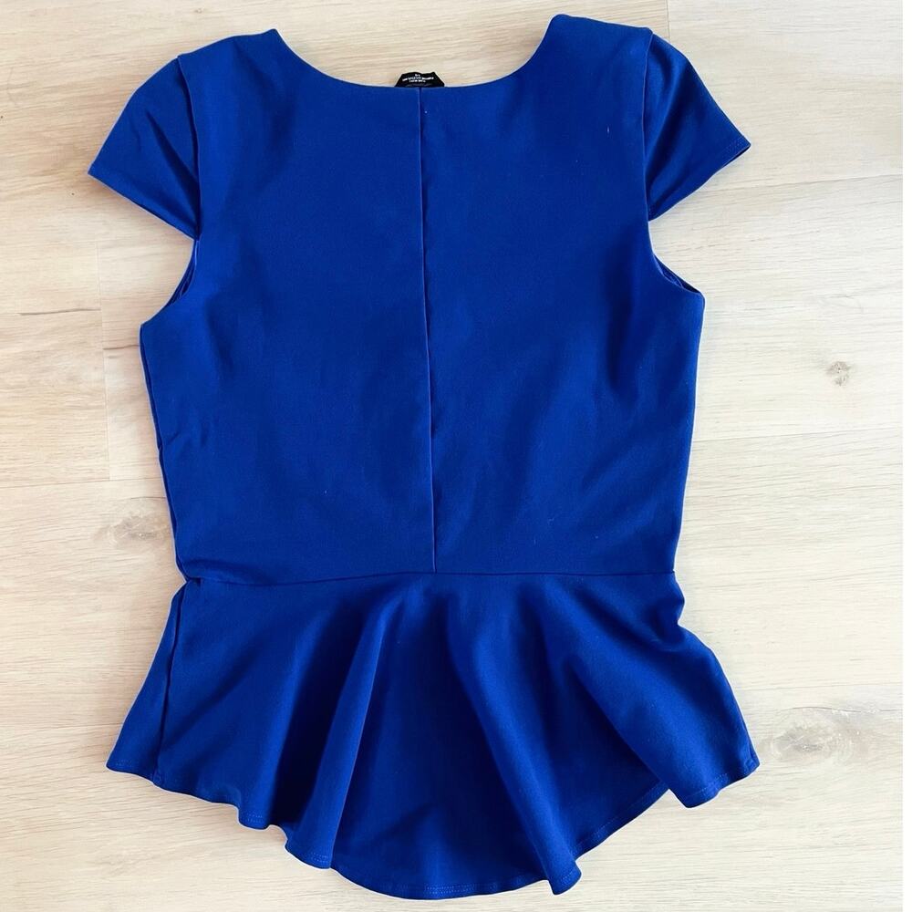 Bebe Vintage Y2K Sapphire Blue Peplum Cap Sleeve Top Girls Night Glam Size L - Picture 7 of 8